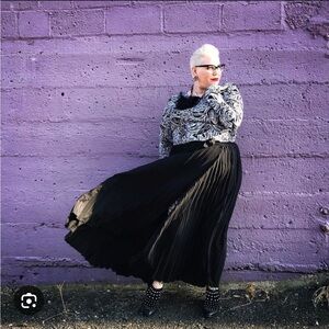 LuLaRoe Black Pleated Maxi Skirt